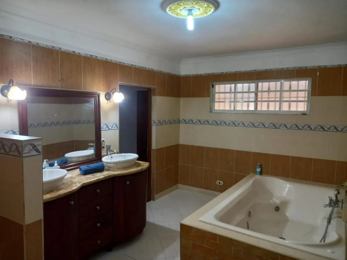 Penthouse Con Jacuzzi La Cueva De Los 3 Ojos Santo Domingo Apartment